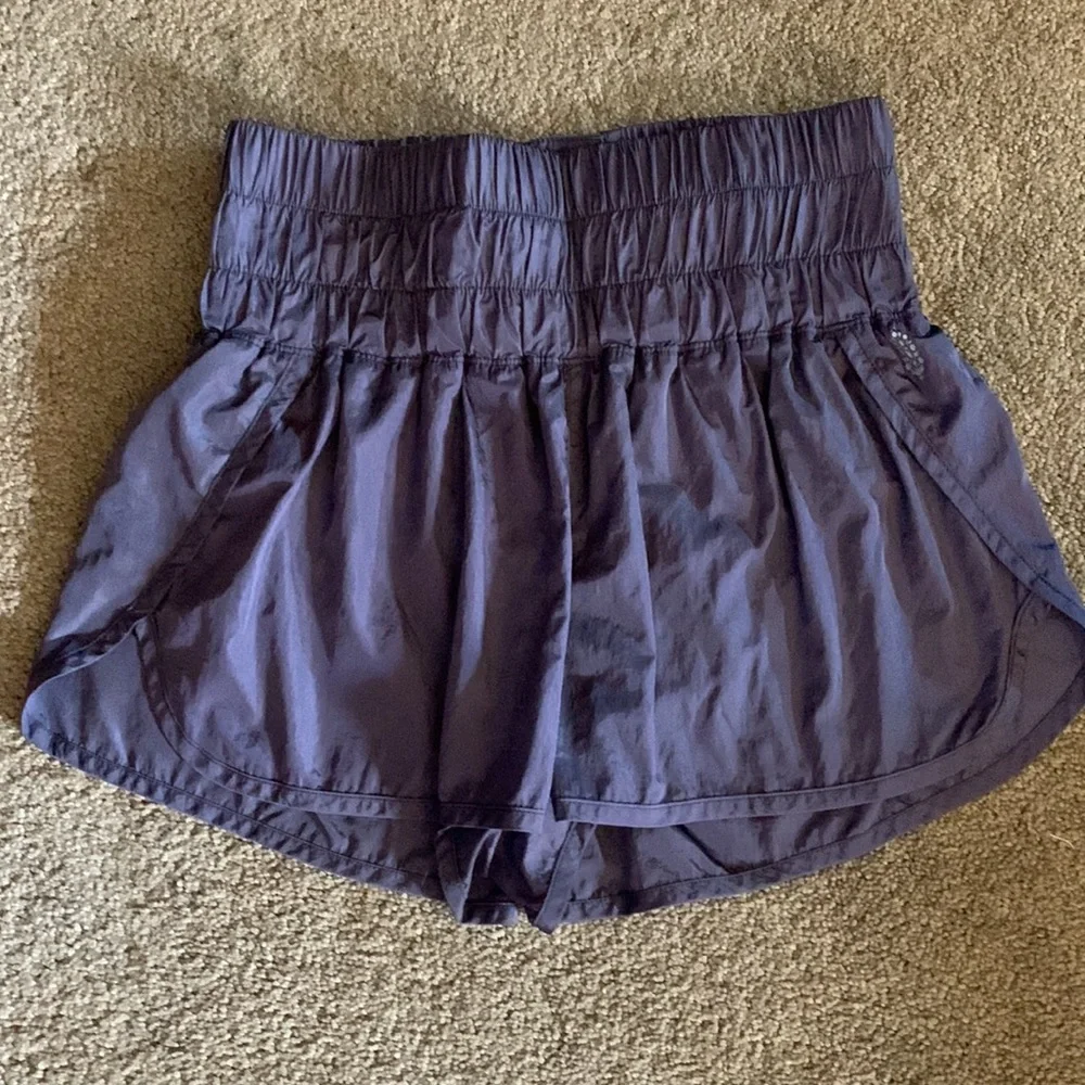 Free People Movement Shorts sz M - Picture 6 of 6